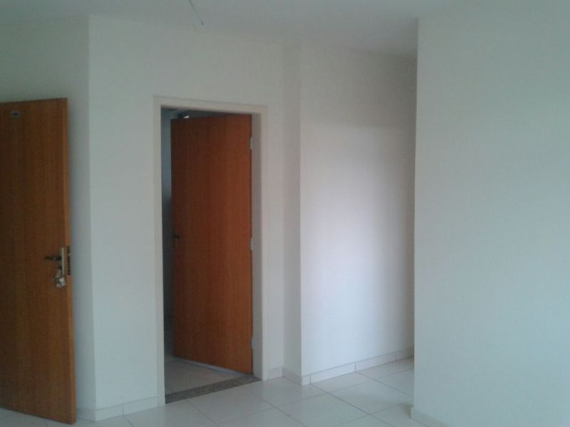 Apartamento à venda com 2 quartos, 55m² - Foto 2