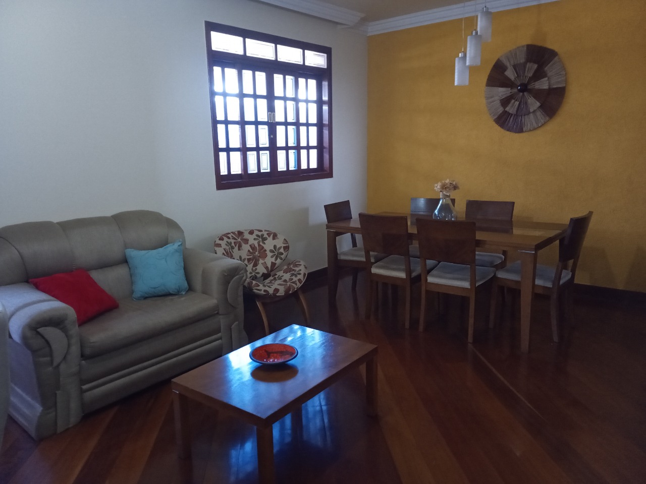 Apartamento à venda com 3 quartos, 20m² - Foto 1