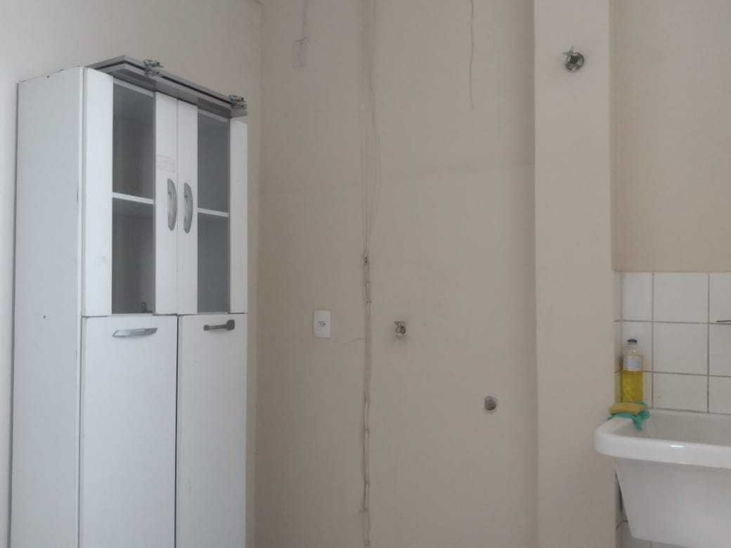 Apartamento à venda com 2 quartos, 70m² - Foto 8