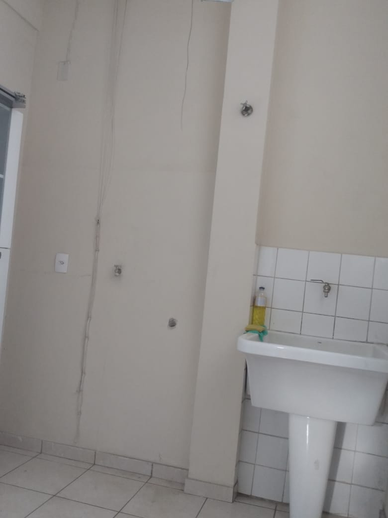 Apartamento à venda com 2 quartos, 70m² - Foto 9