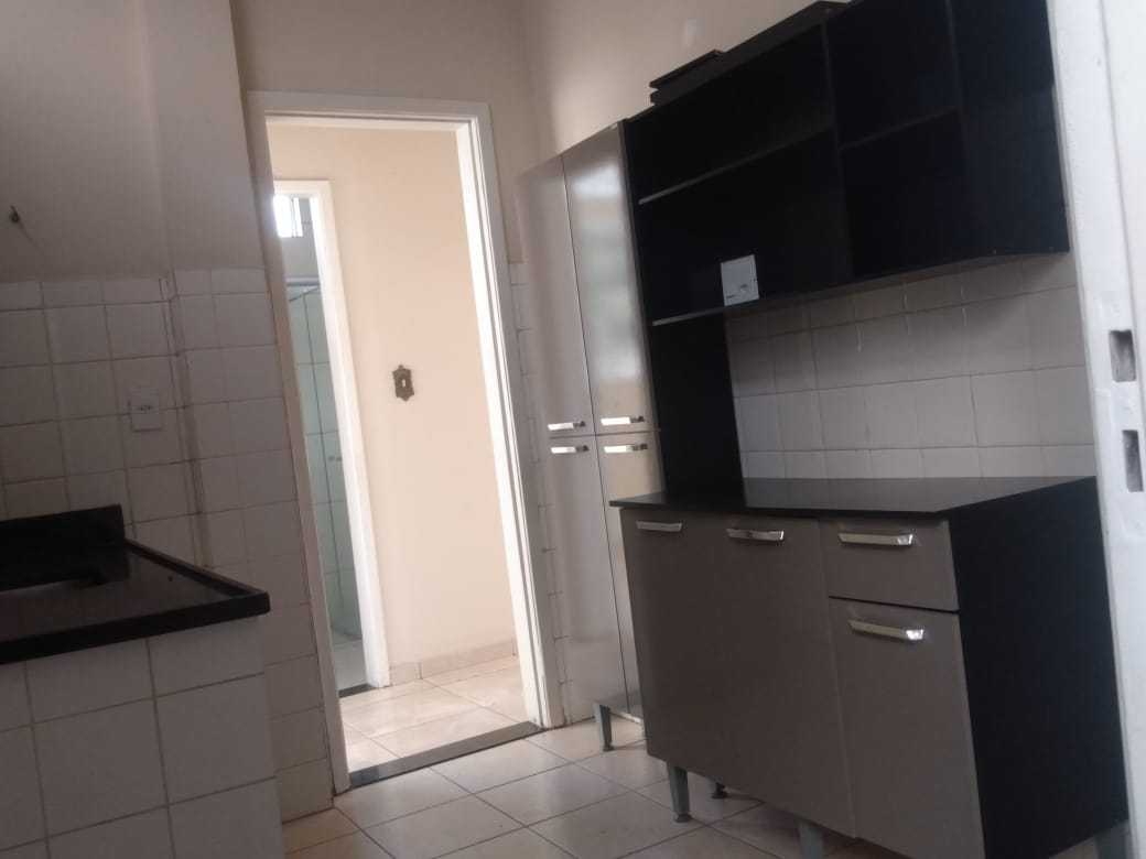 Apartamento à venda com 2 quartos, 70m² - Foto 7