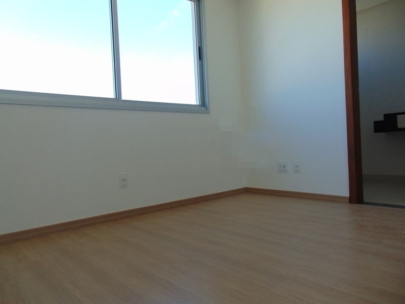 Apartamento à venda com 3 quartos, 94m² - Foto 14