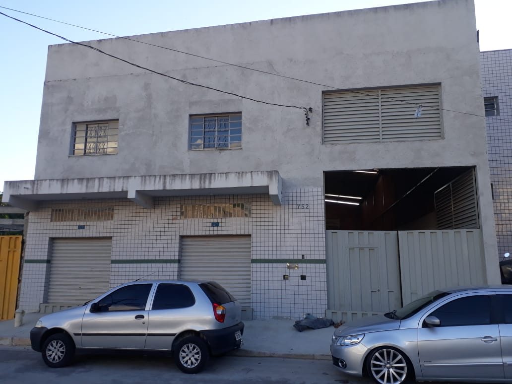 Depósito-Galpão-Armazém à venda, 360m² - Foto 1