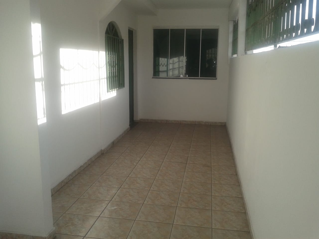 Casa à venda com 4 quartos, 200m² - Foto 12