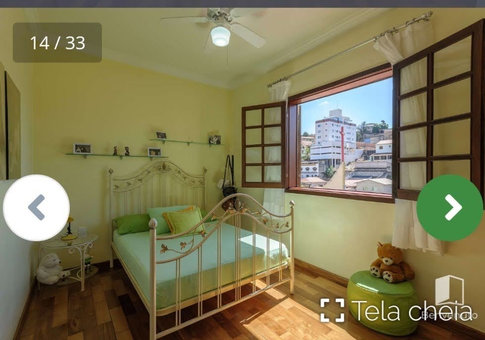 Casa à venda com 5 quartos, 250m² - Foto 2