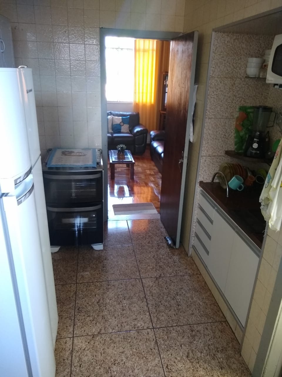 Apartamento à venda com 3 quartos, 90m² - Foto 7