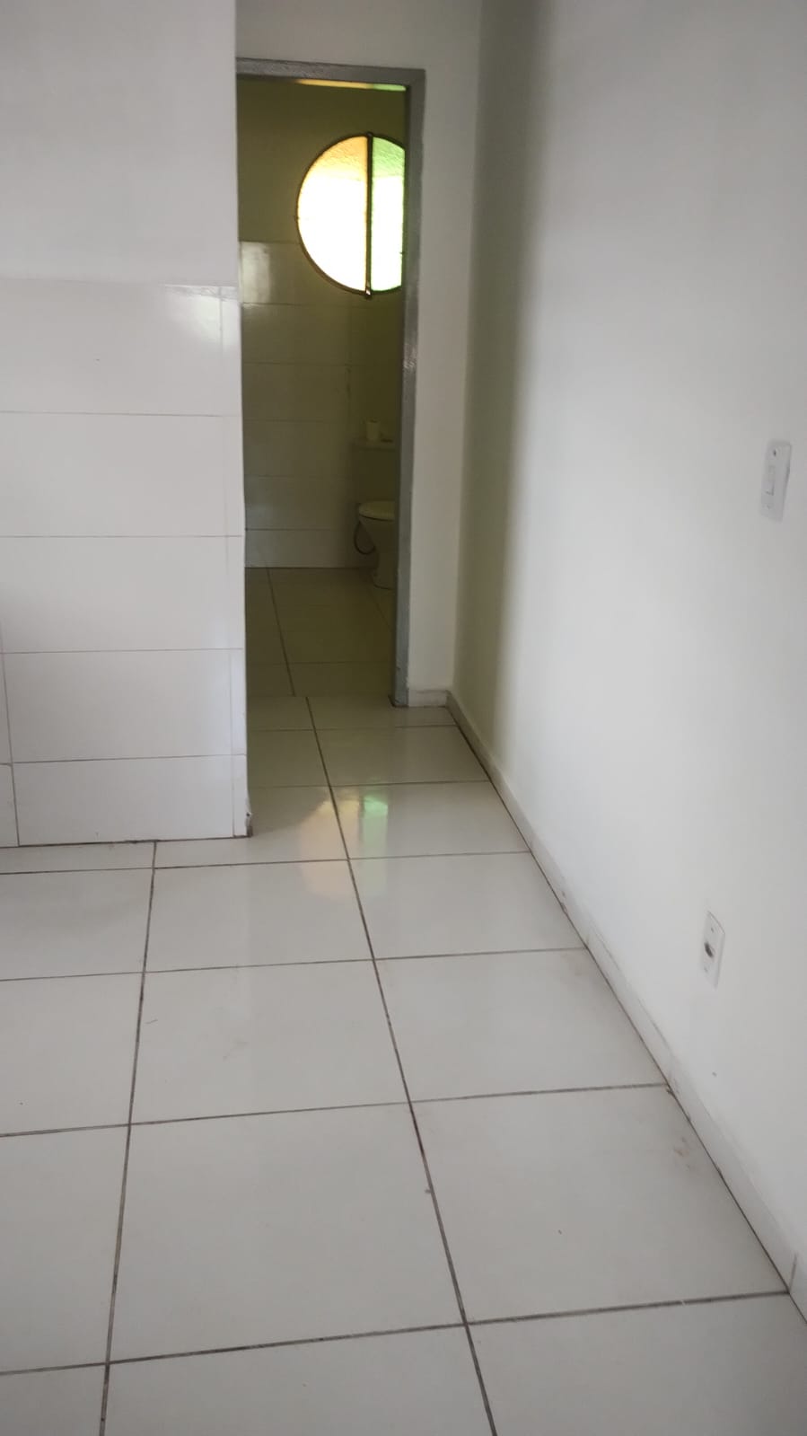 Casa para alugar com 2 quartos, 45m² - Foto 5