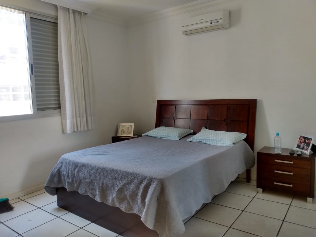 Apartamento à venda com 4 quartos, 340m² - Foto 9