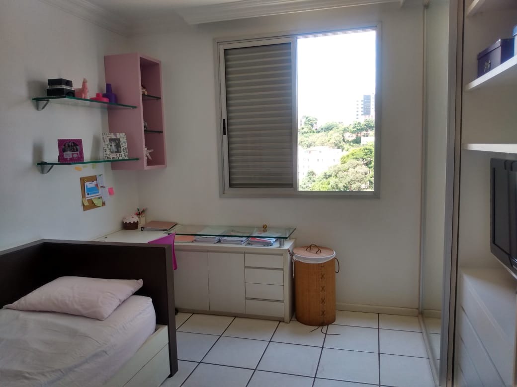 Apartamento à venda com 4 quartos, 340m² - Foto 7