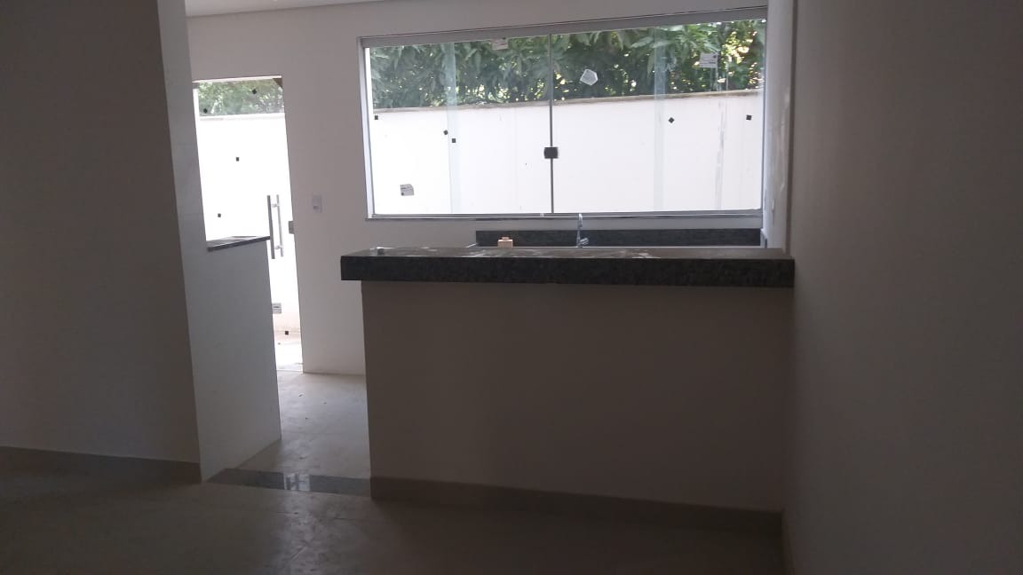 Apartamento à venda com 2 quartos, 17m² - Foto 14