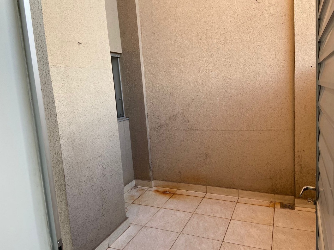 Apartamento à venda com 3 quartos, 65m² - Foto 3