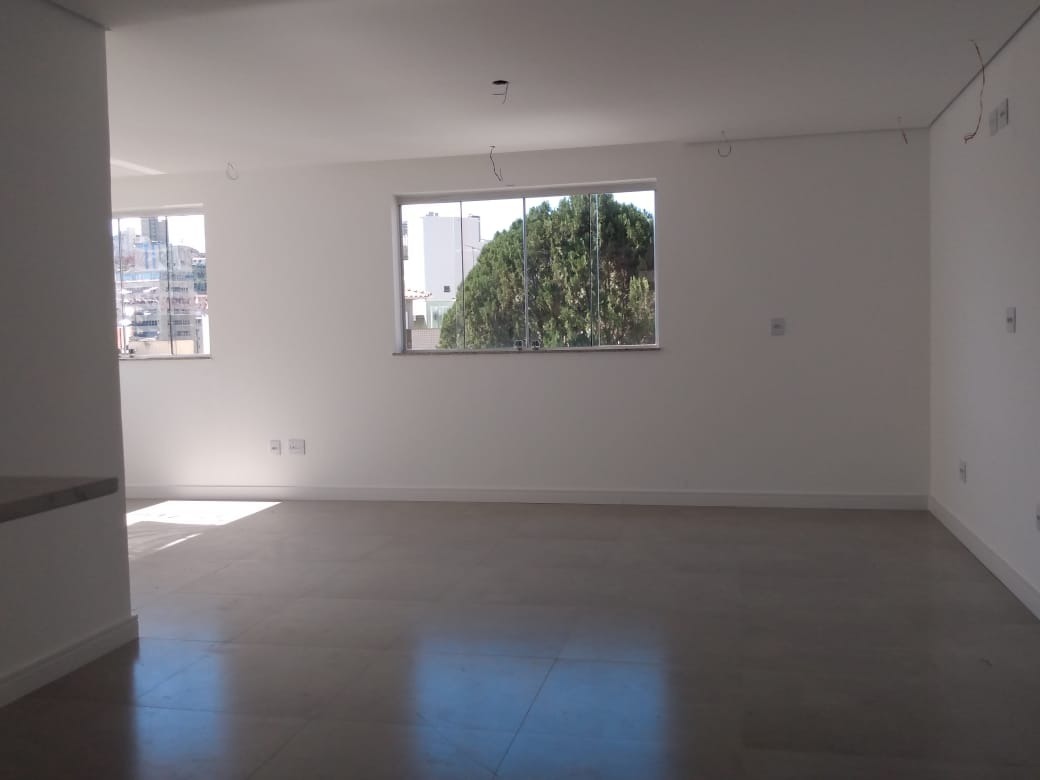 Apartamento à venda com 4 quartos, 143m² - Foto 5