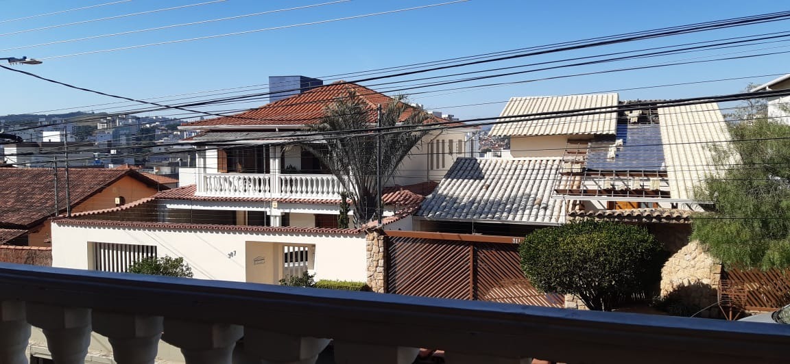 Casa à venda com 3 quartos, 200m² - Foto 16