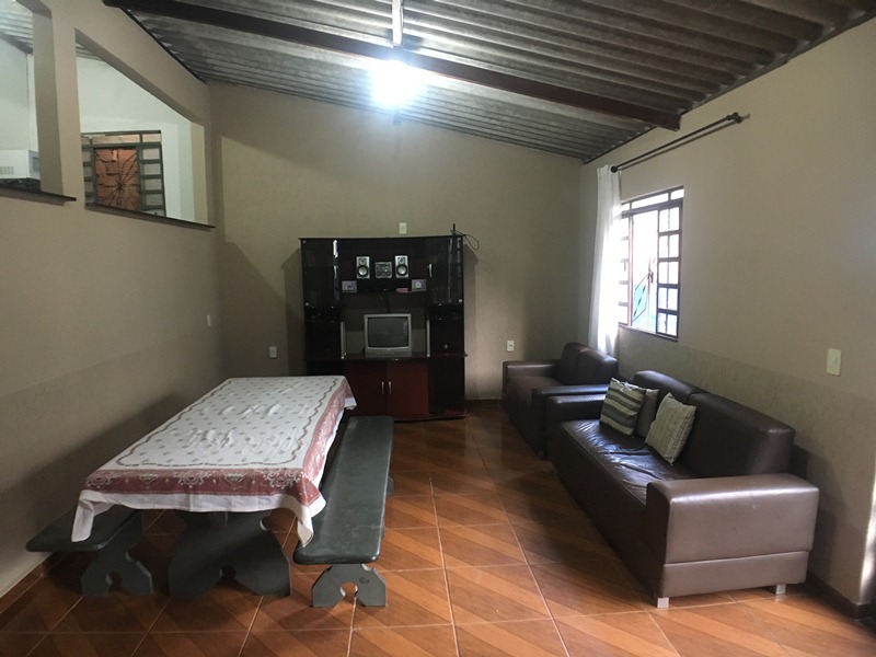 Casa à venda com 3 quartos, 280m² - Foto 9