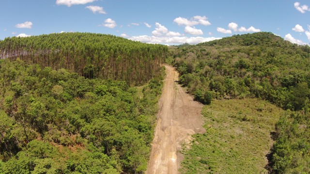 Chácara à venda com 1 quarto, 20000m² - Foto 8