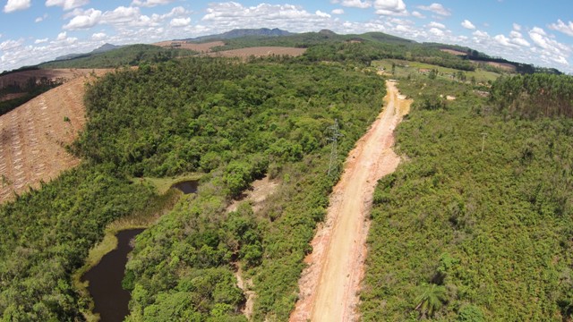 Chácara à venda com 1 quarto, 20000m² - Foto 11