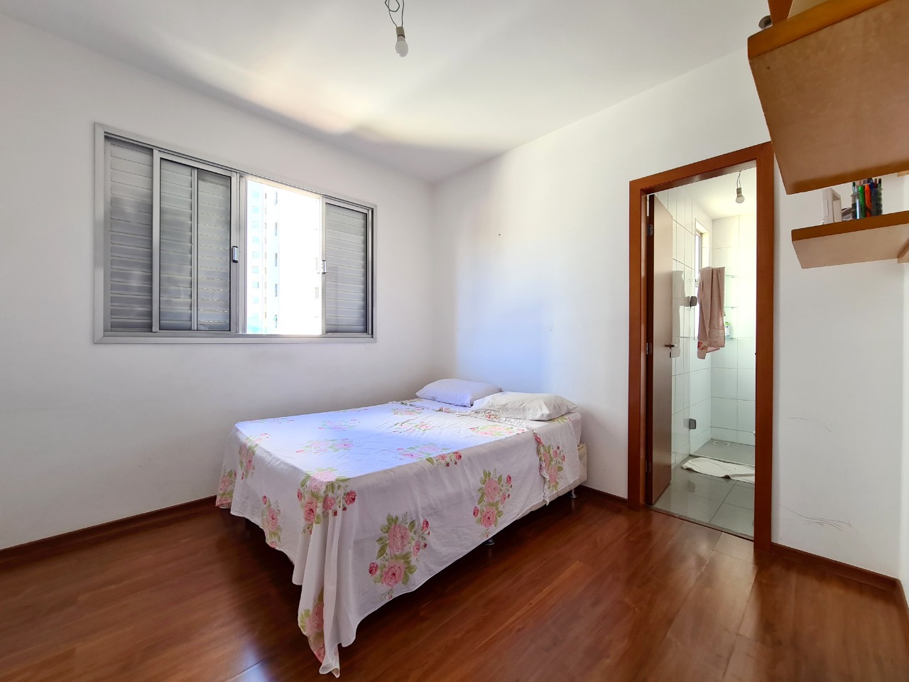 Apartamento à venda com 4 quartos, 147m² - Foto 7