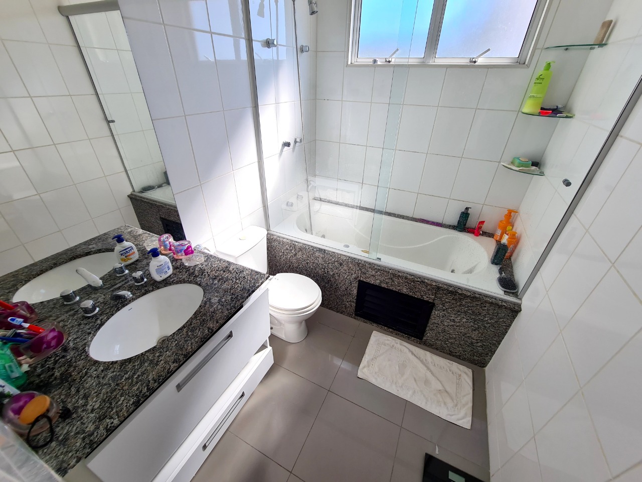 Apartamento à venda com 4 quartos, 147m² - Foto 14