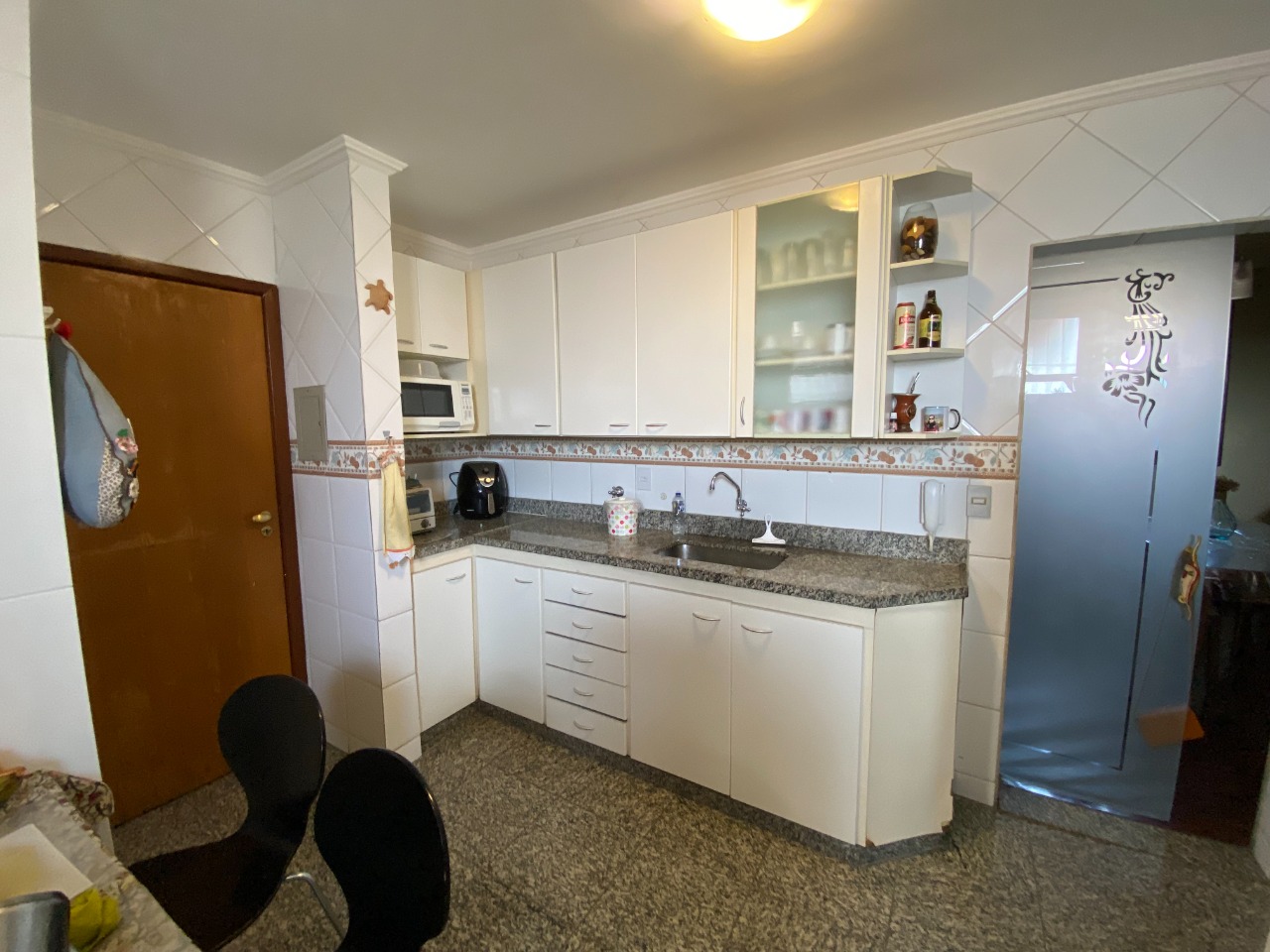 Apartamento à venda com 3 quartos, 99m² - Foto 23