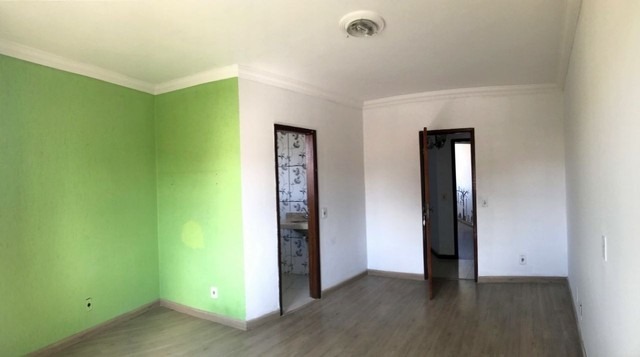 Apartamento à venda com 3 quartos, 133000m² - Foto 4