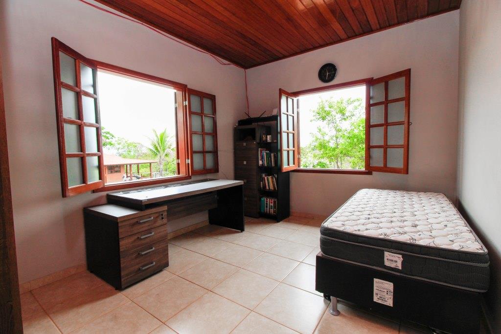 Casa de Condomínio para alugar com 4 quartos, 268m² - Foto 15