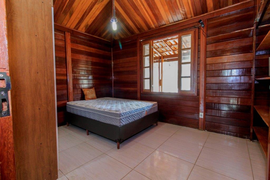 Casa de Condomínio para alugar com 4 quartos, 268m² - Foto 16