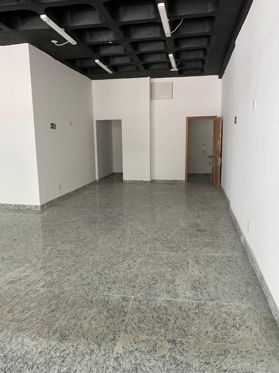 Loja-Salão à venda, 70m² - Foto 4