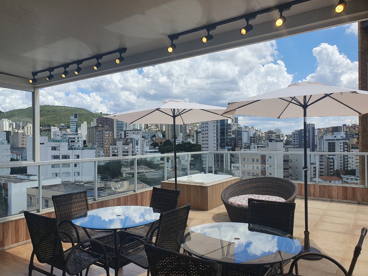 Cobertura à venda com 3 quartos, 216m² - Foto 16