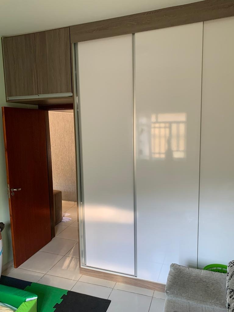 Casa à venda com 3 quartos, 96m² - Foto 17