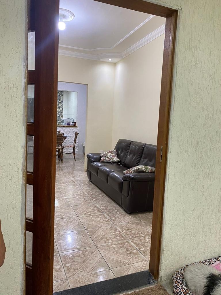 Casa à venda com 3 quartos, 91m² - Foto 11