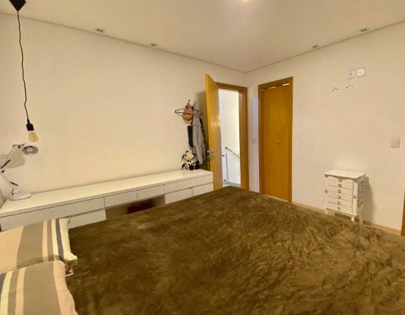 Casa à venda com 4 quartos, 186m² - Foto 16