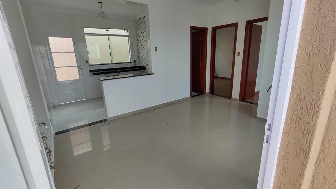 Casa à venda com 2 quartos, 57m² - Foto 7