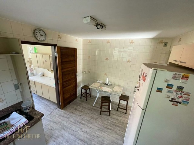 Casa à venda com 4 quartos, 350m² - Foto 13