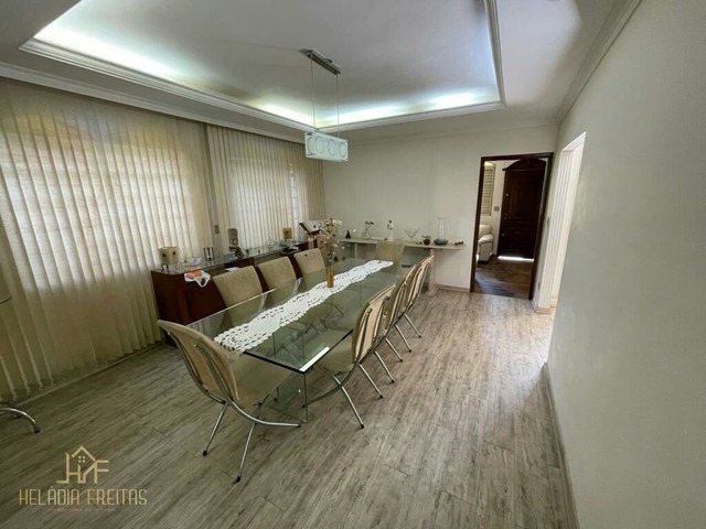 Casa à venda com 4 quartos, 350m² - Foto 23