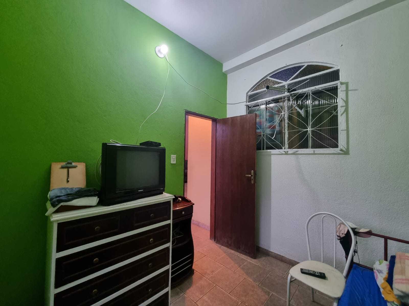 Casa à venda com 2 quartos, 70m² - Foto 16