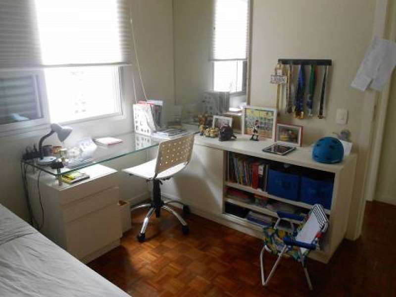 Apartamento à venda com 3 quartos, 90m² - Foto 15