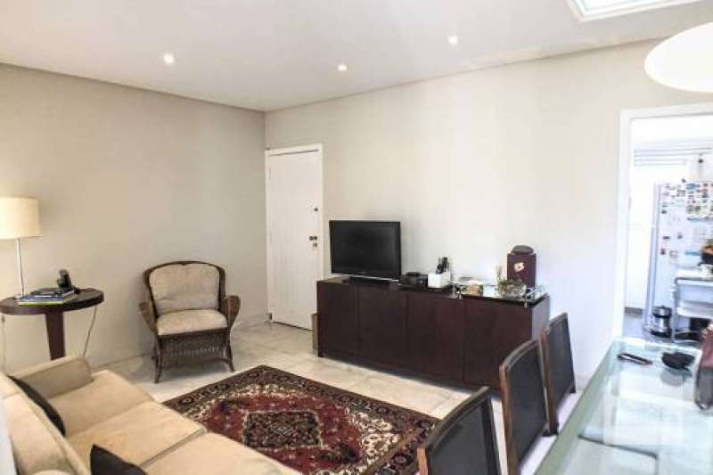 Apartamento à venda com 3 quartos, 90m² - Foto 5