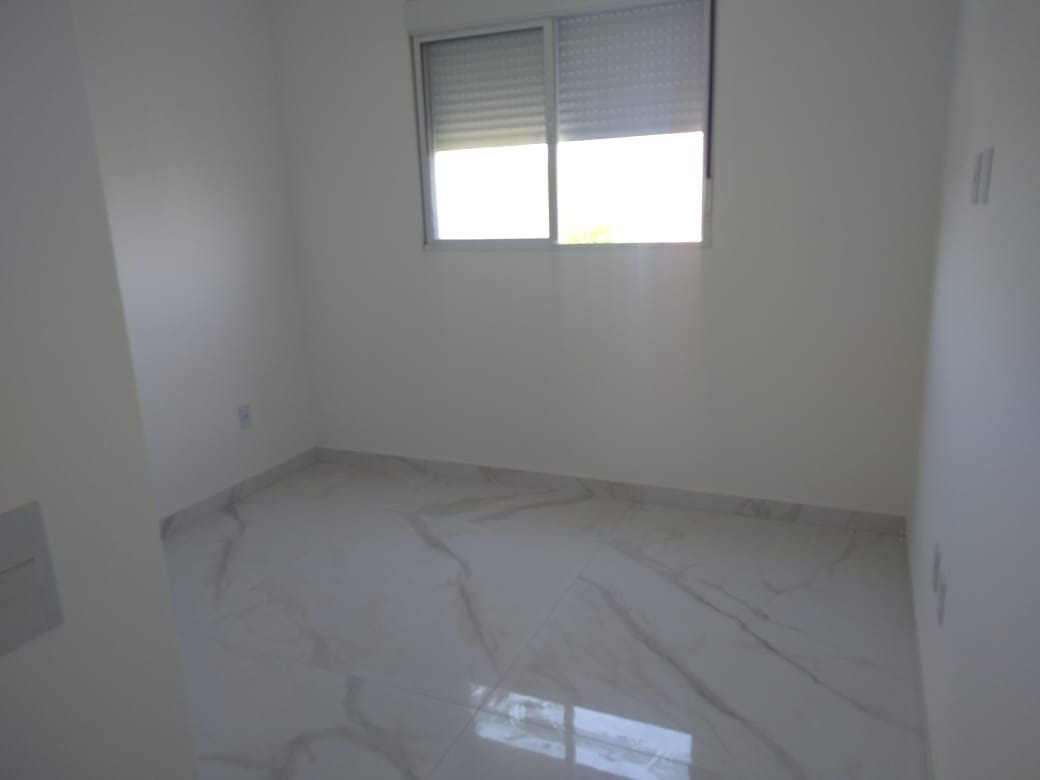 Apartamento à venda com 3 quartos, 83m² - Foto 10