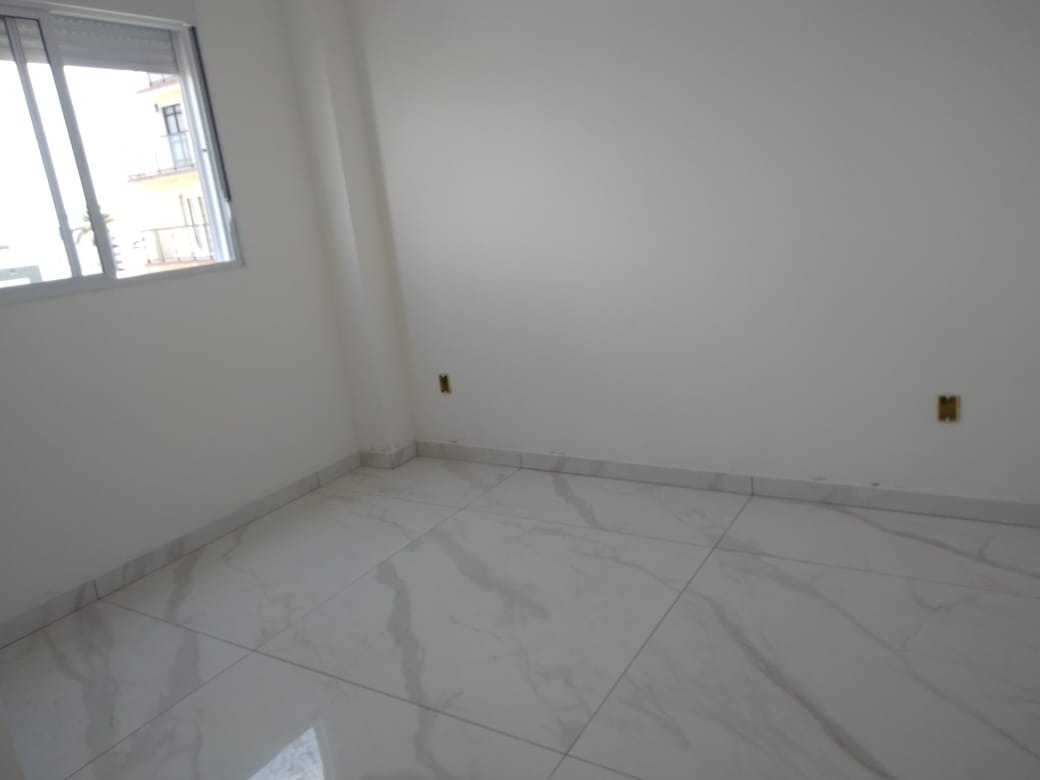 Apartamento à venda com 3 quartos, 83m² - Foto 18