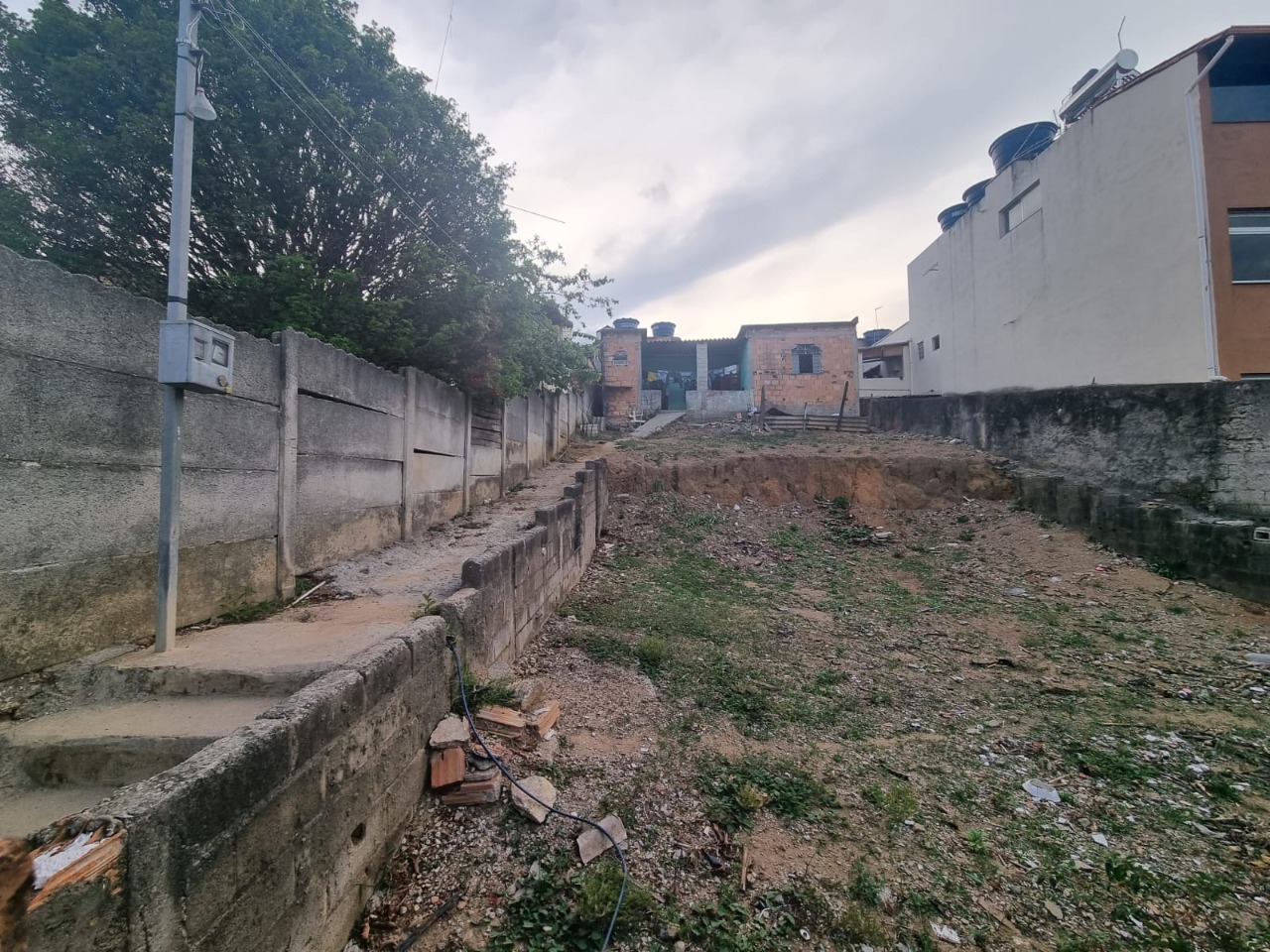 Terreno à venda, 360m² - Foto 1