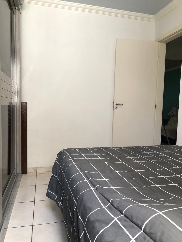 Apartamento à venda com 2 quartos, 68m² - Foto 5