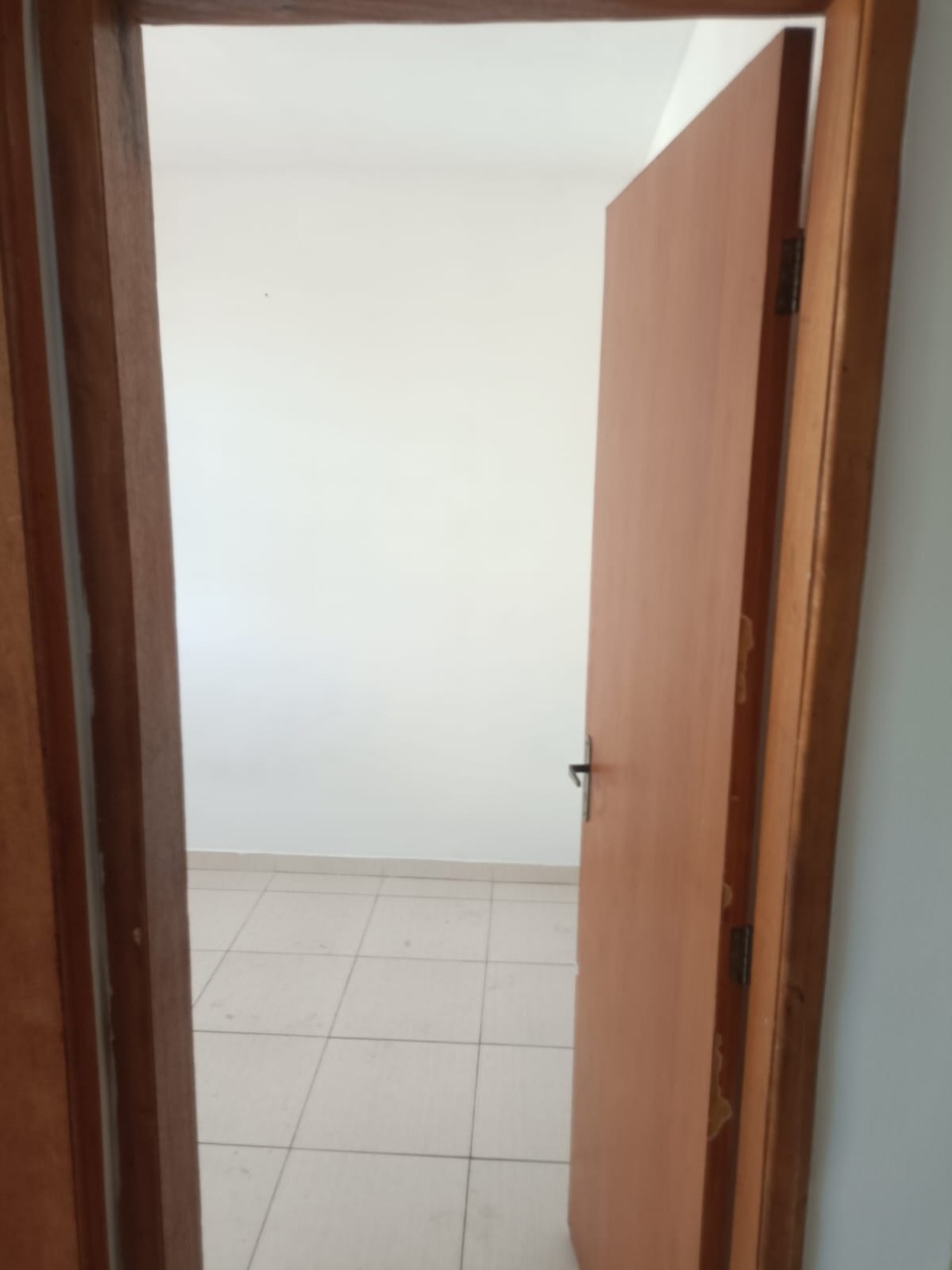 Apartamento à venda com 2 quartos, 64m² - Foto 2