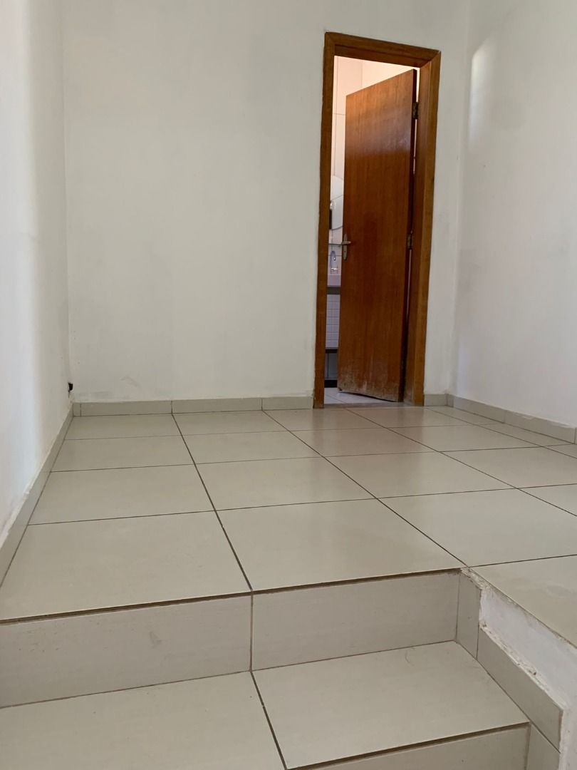 Casa de Condomínio à venda com 3 quartos, 180m² - Foto 5