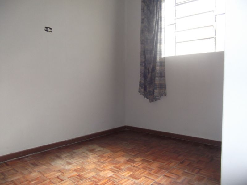 Casa à venda com 4 quartos, 150m² - Foto 9