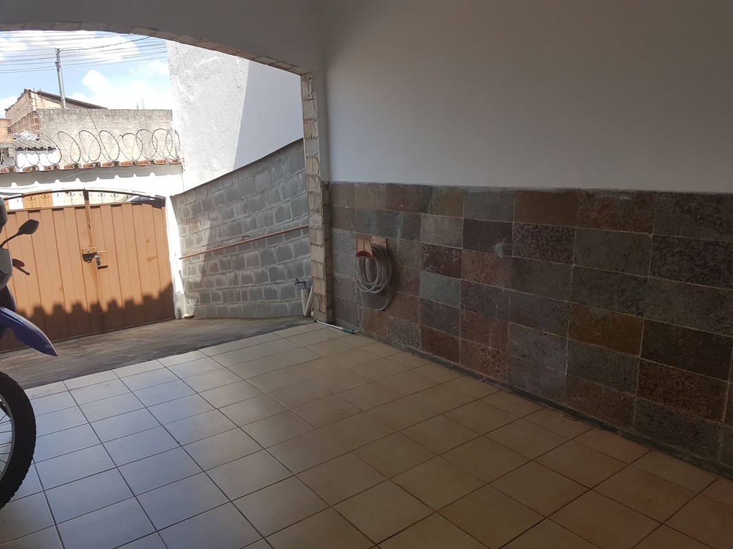 Casa à venda com 4 quartos, 274m² - Foto 13