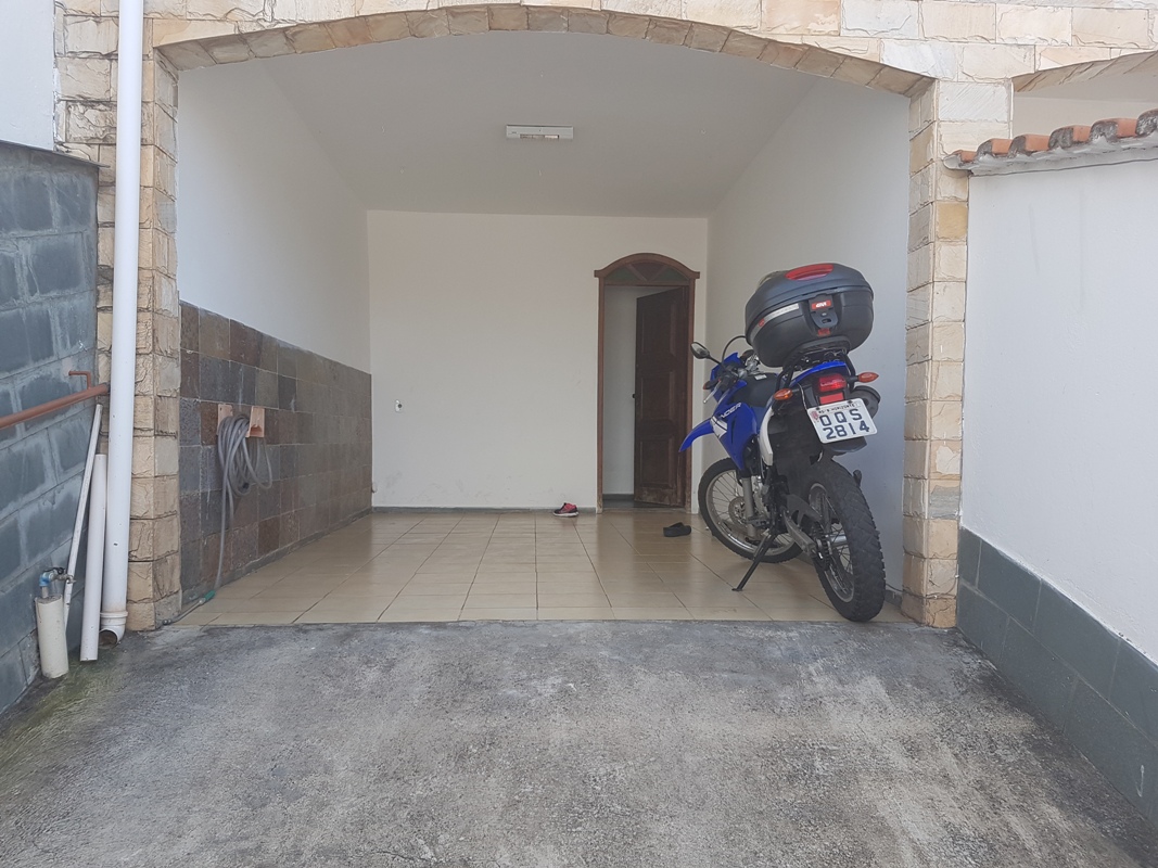 Casa à venda com 4 quartos, 274m² - Foto 14