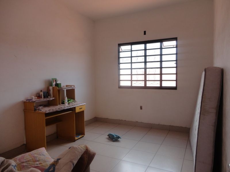 Casa à venda com 7 quartos, 320m² - Foto 8