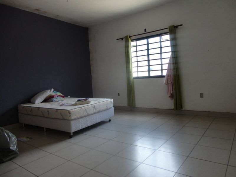 Casa à venda com 7 quartos, 320m² - Foto 15