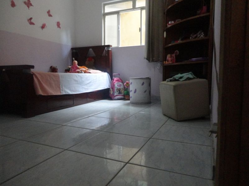 Casa à venda com 5 quartos, 250m² - Foto 10