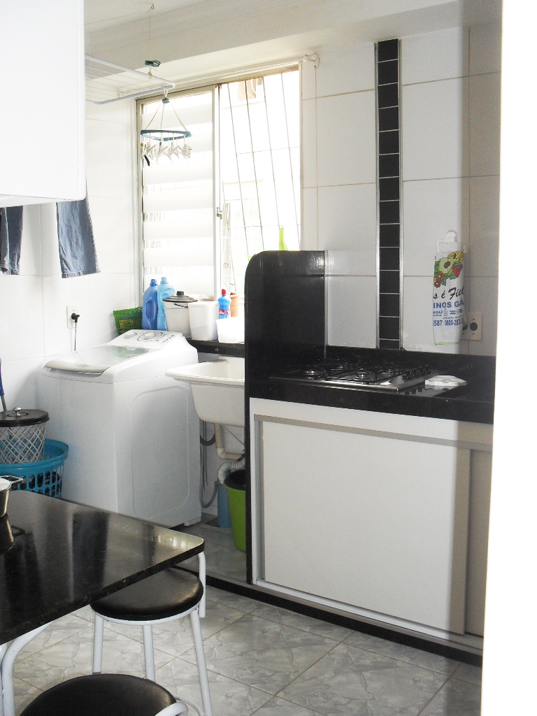 Apartamento à venda com 2 quartos, 48m² - Foto 3